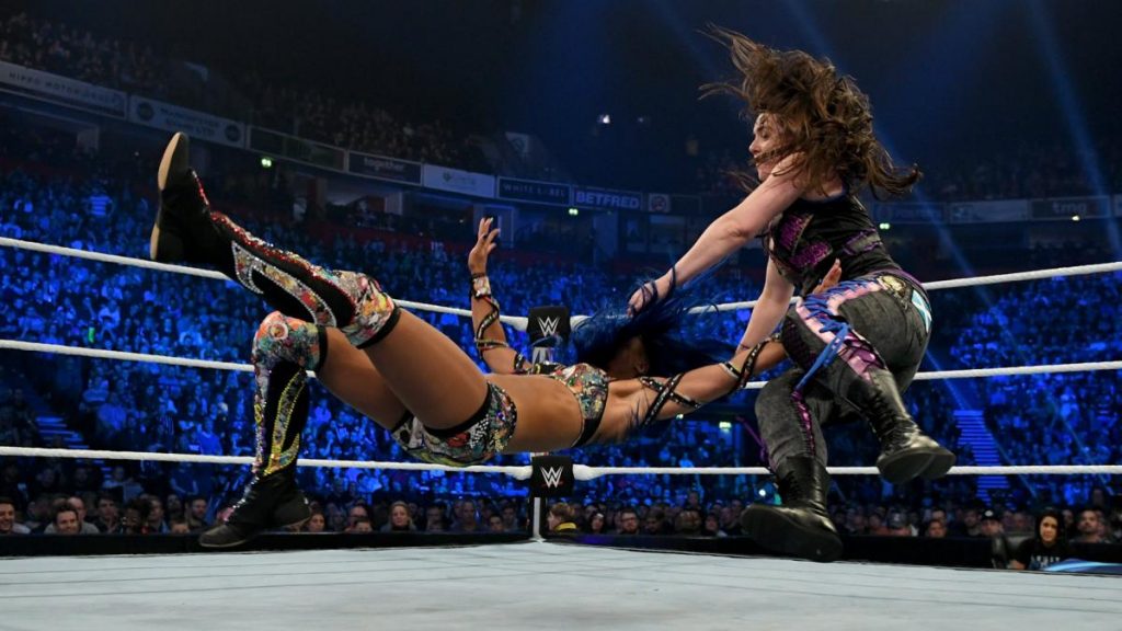 Nikki Cross takes down Sasha Banks
