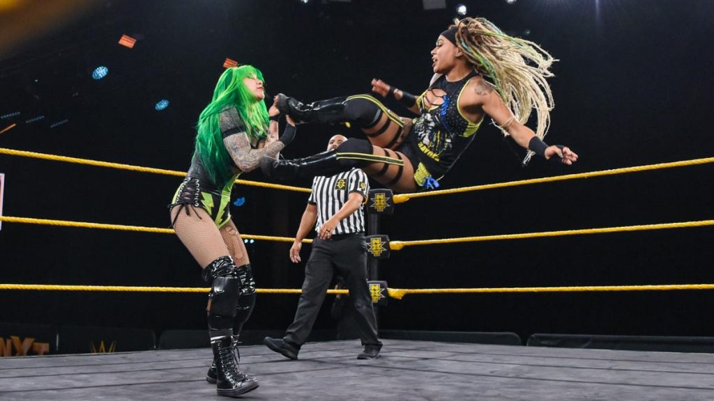 Kayden Carter dropkicks Shotzi Blackheart