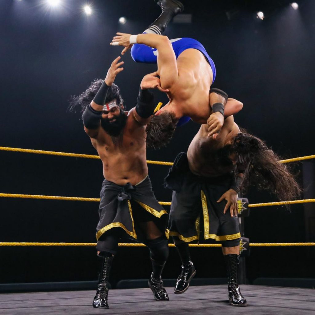 Rinku and Saurav double team Chase Parker