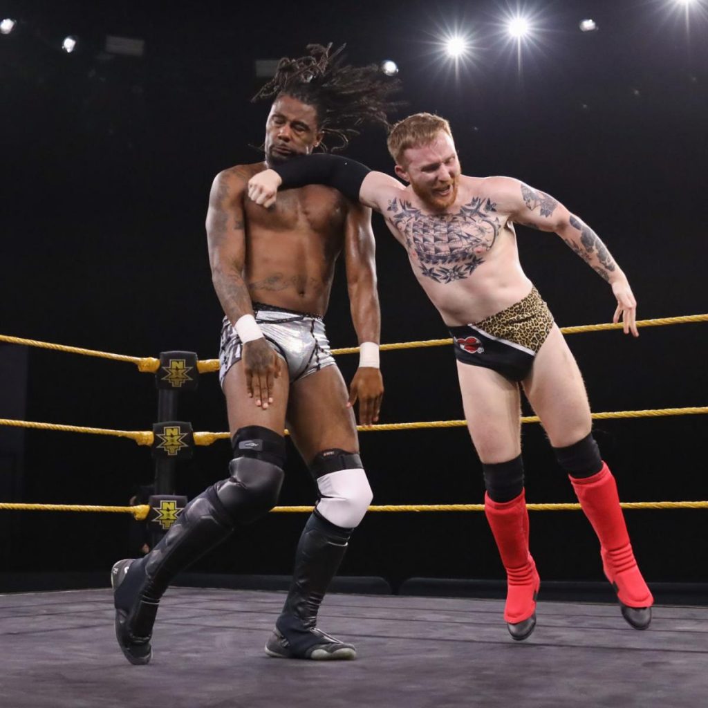 Jack Gallagher knocks out Isaiah 'Swerve' Scott
