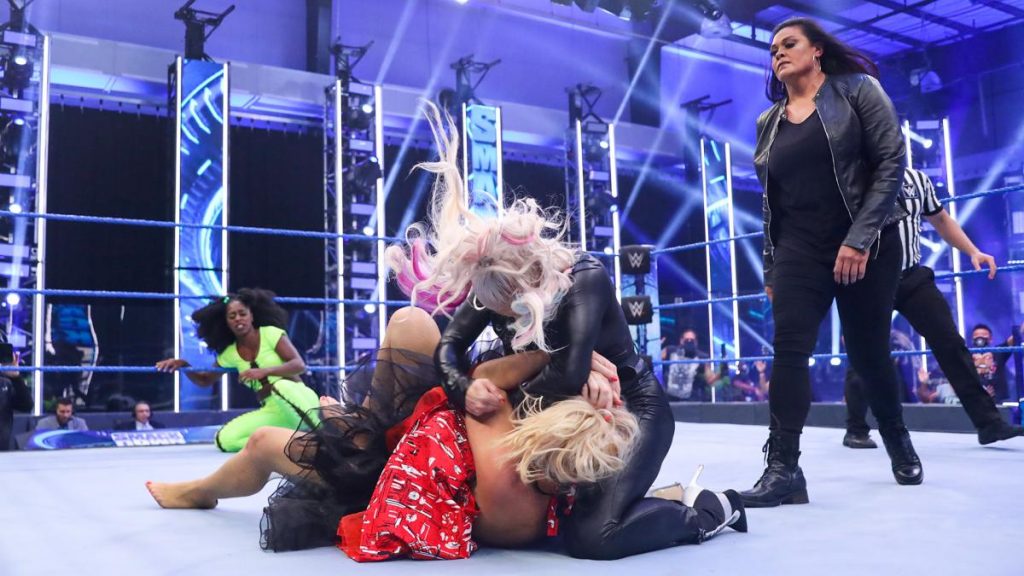 Dana Brooke and Lacey Evans brawl with Tamina and Naomi nearby as Naomi vs Lacey Evans descends into chaos