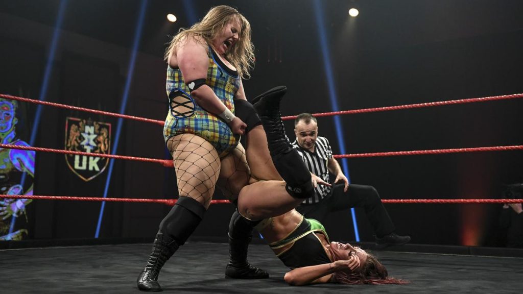 Piper Niven tries to submit Kay Lee Ray