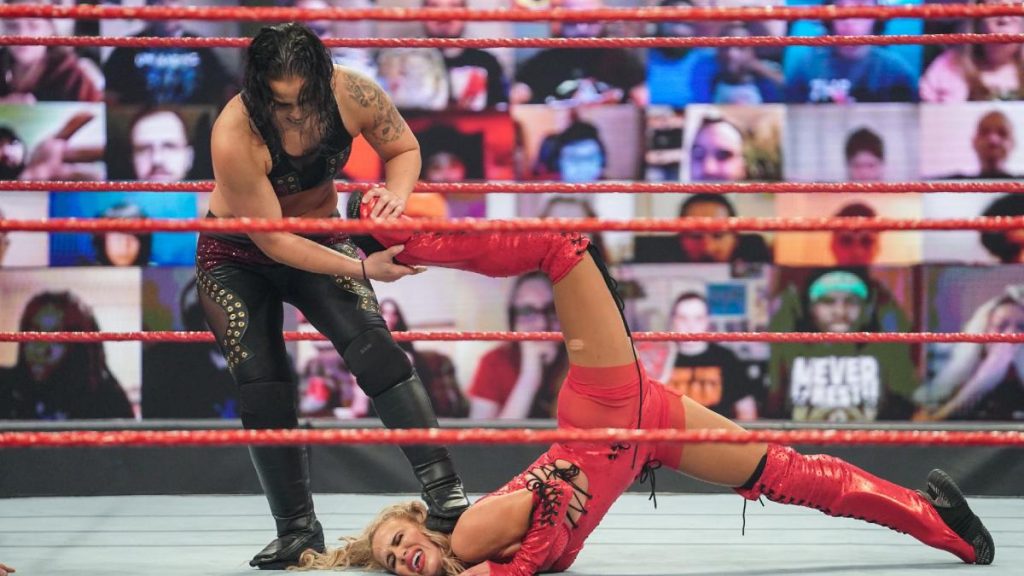 Shayna Baszler stretches Lana