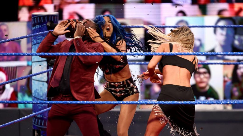 Carmella tries to save her sommelier from Sasha Banks