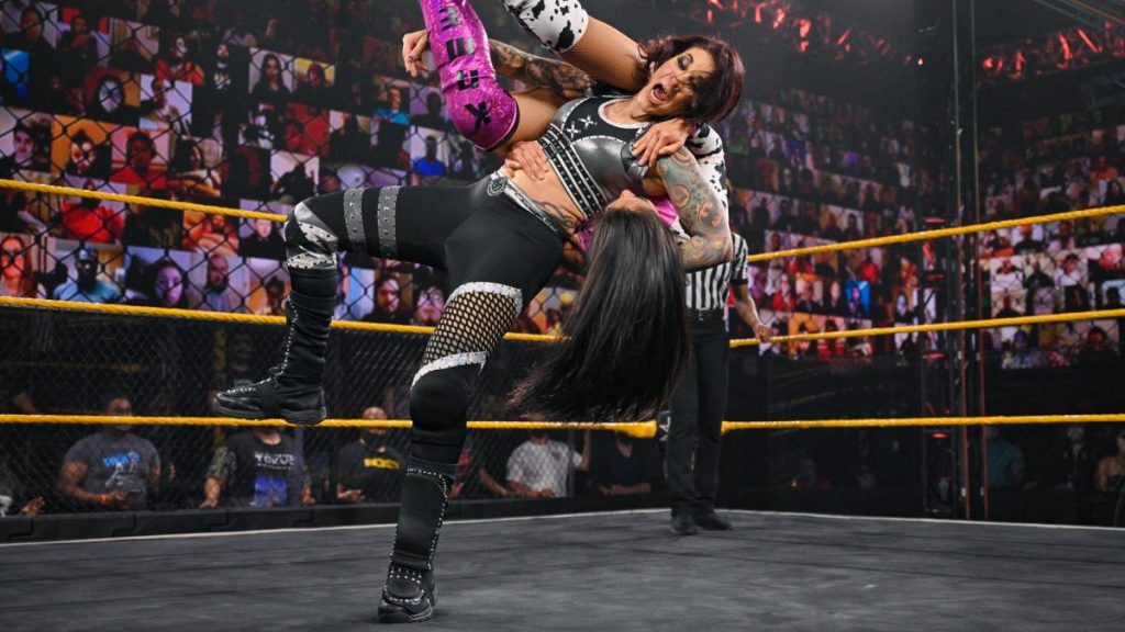 Mercedes Martinez air raid crash to Jessi Kamea