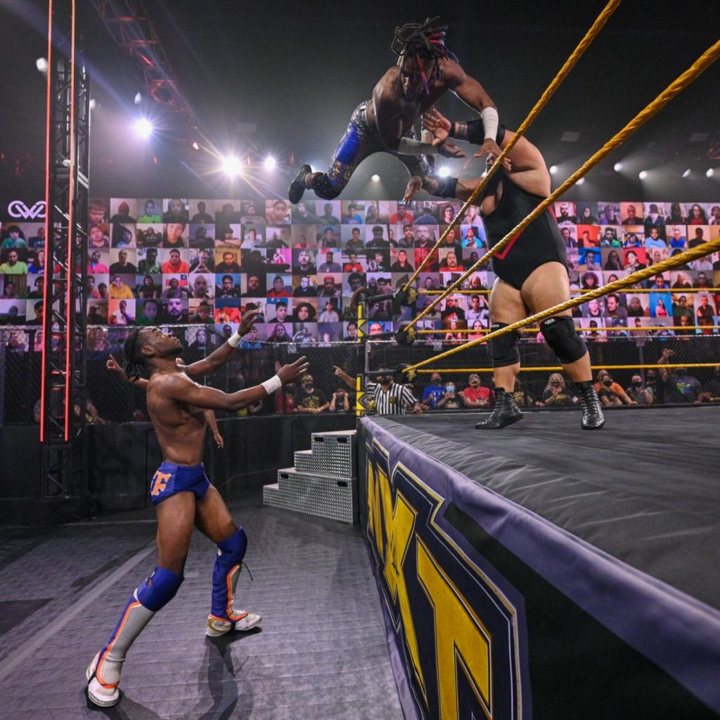 Bronson Reed throws Swerve at Leon Ruff