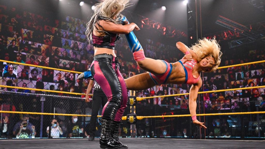 Zoey Stark kicks Toni Storm in the head