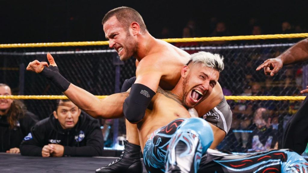 Roderick Strong submits Asher Hale