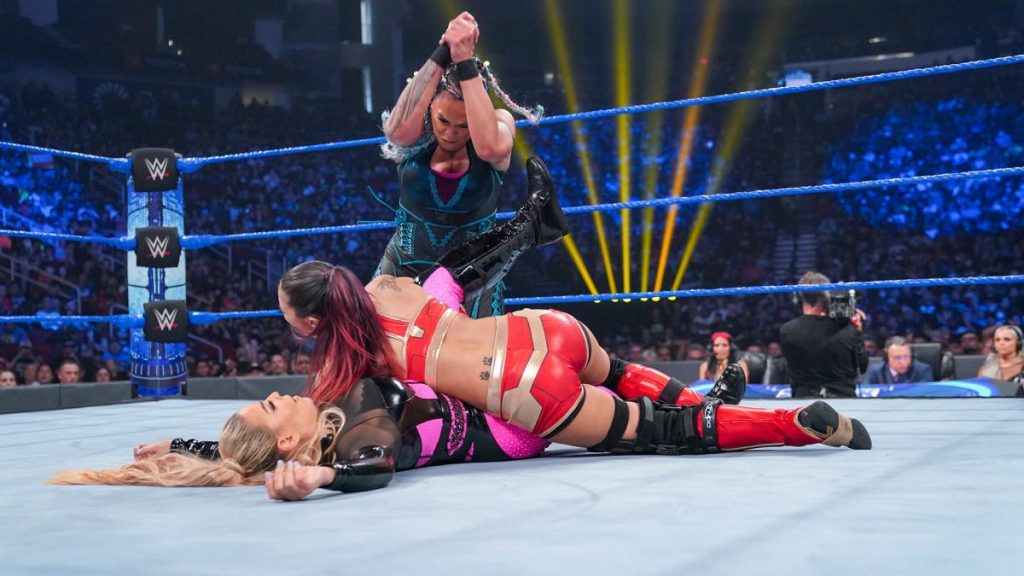 Tamina breaks up Nox' pin on Natalya