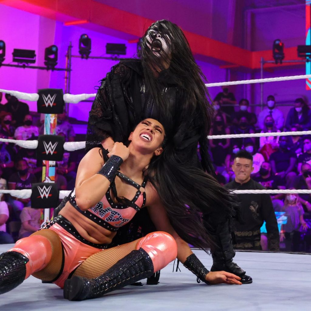 Mei Ying and Indi Hartwell