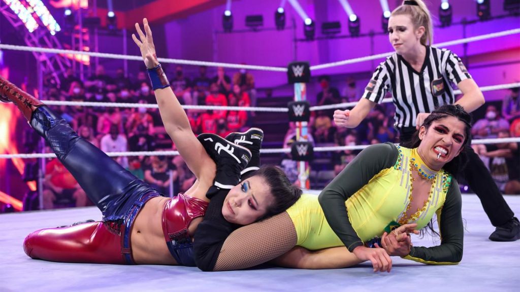 Valentina Feroz taps out Erica Yan