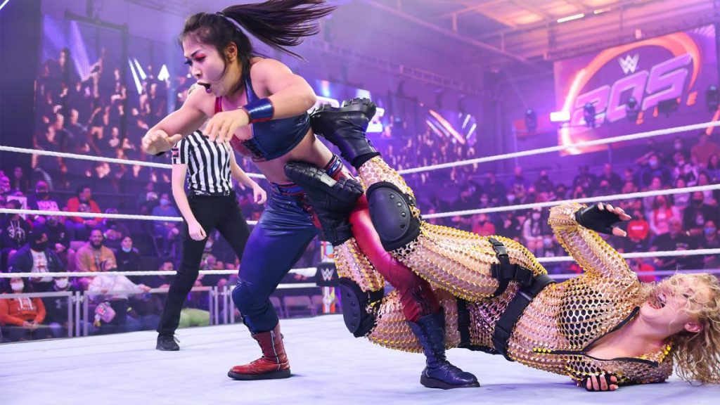 Nikkita Lyons takes down Erica Yan