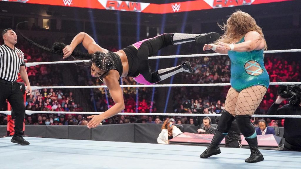 Bianca Belair dropkicks Doudrop